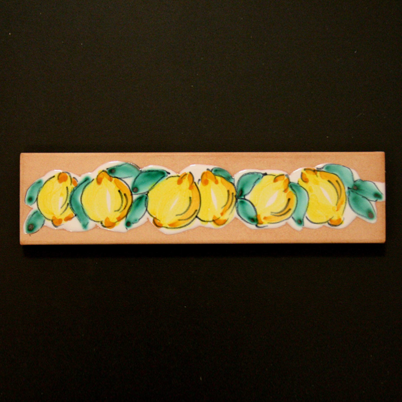 Listello in ceramica decorato a mano Vesuvio VR117